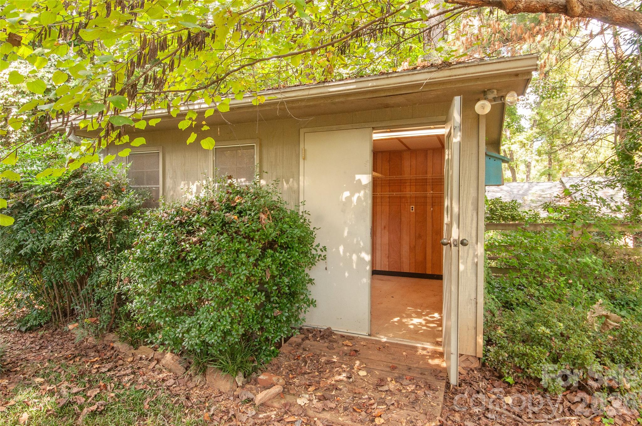 2607 Montgomery Drive Property Photo 17