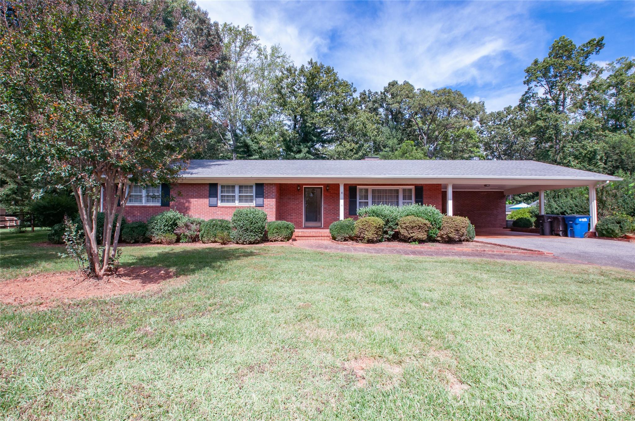 2607 Montgomery Drive Property Photo 22