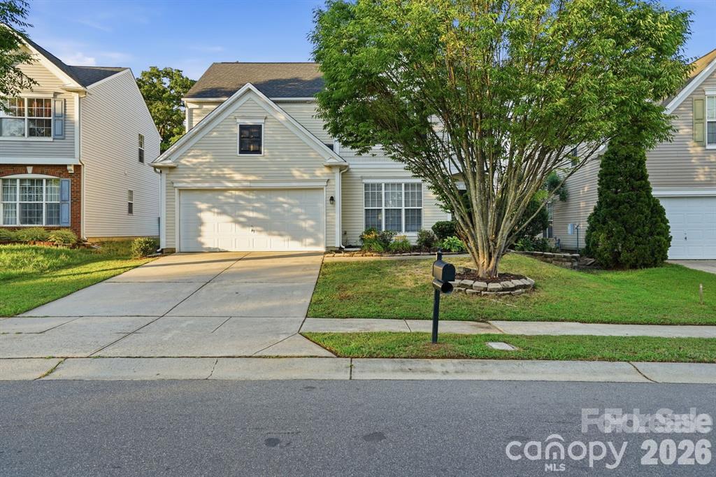 2910 Azalea Hills Drive Property Photo 1