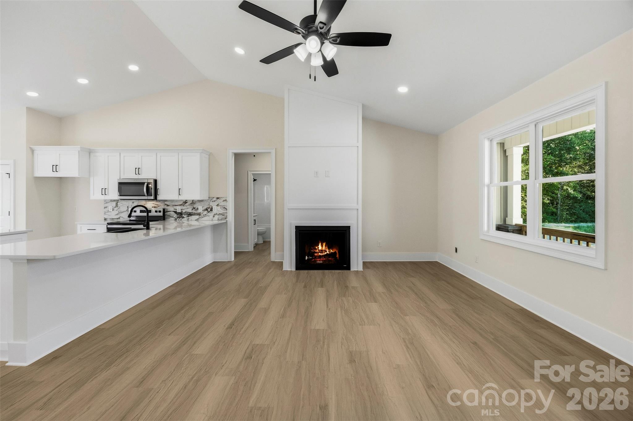 120 Brat Way Property Photo 7