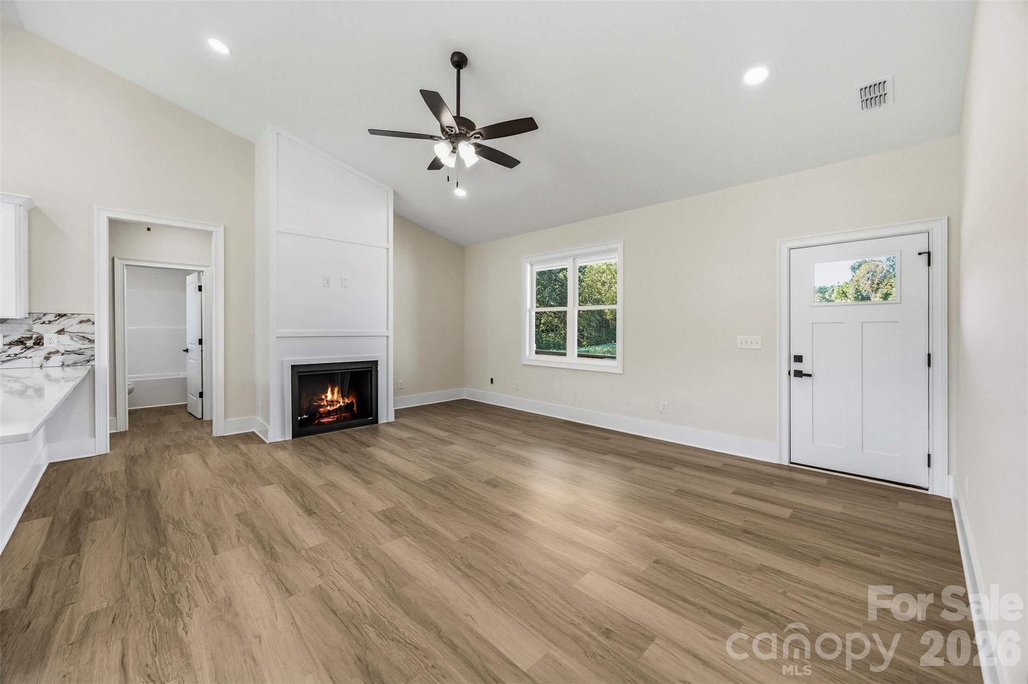 120 Brat Way Property Photo 8