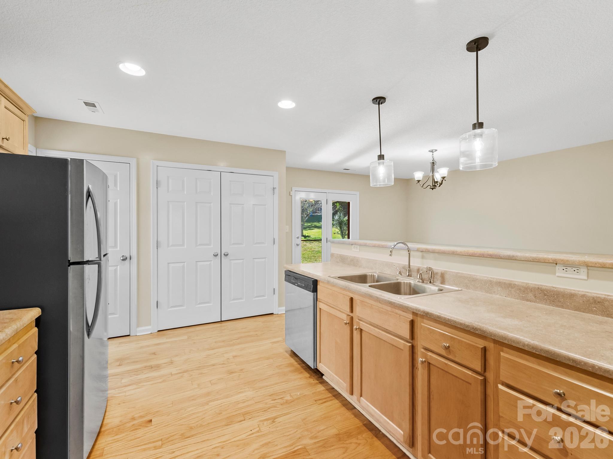 81 Crayton Road Property Photo 16