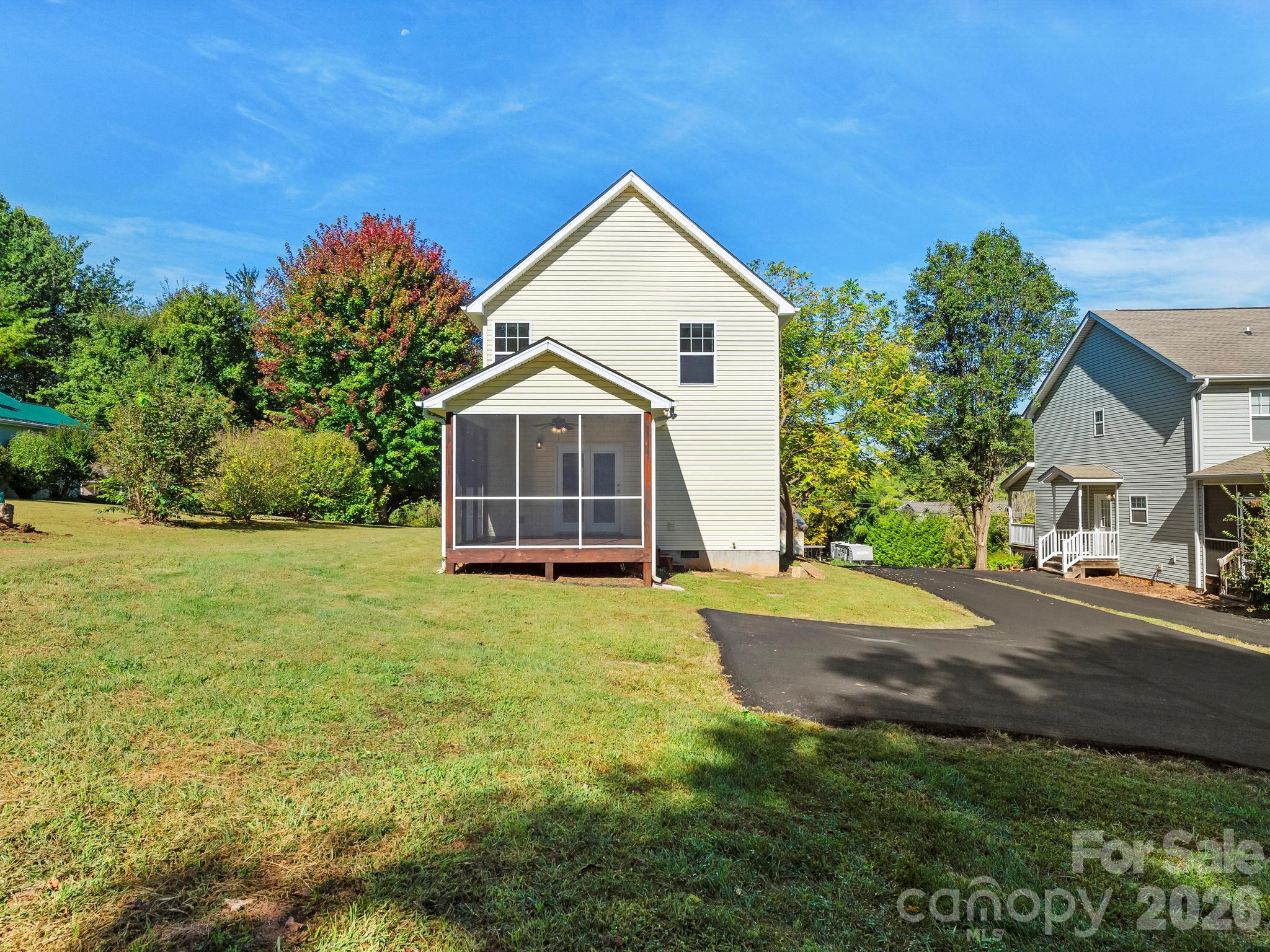 81 Crayton Road Property Photo 32