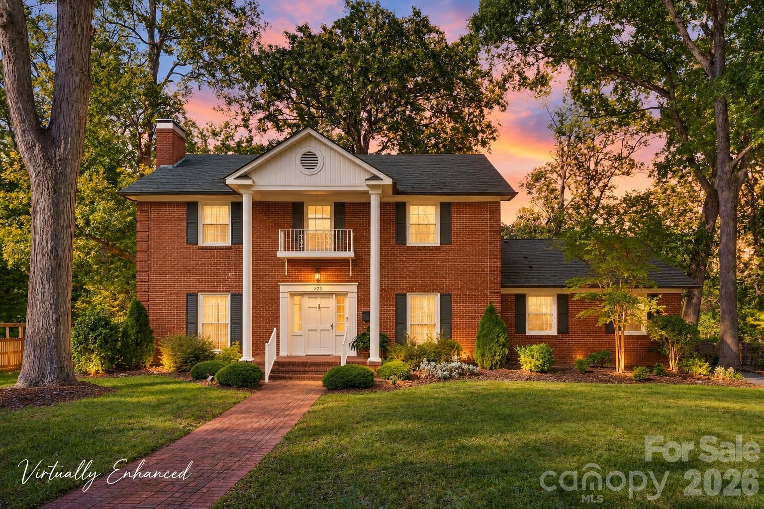 525 East Street Property Photo 1