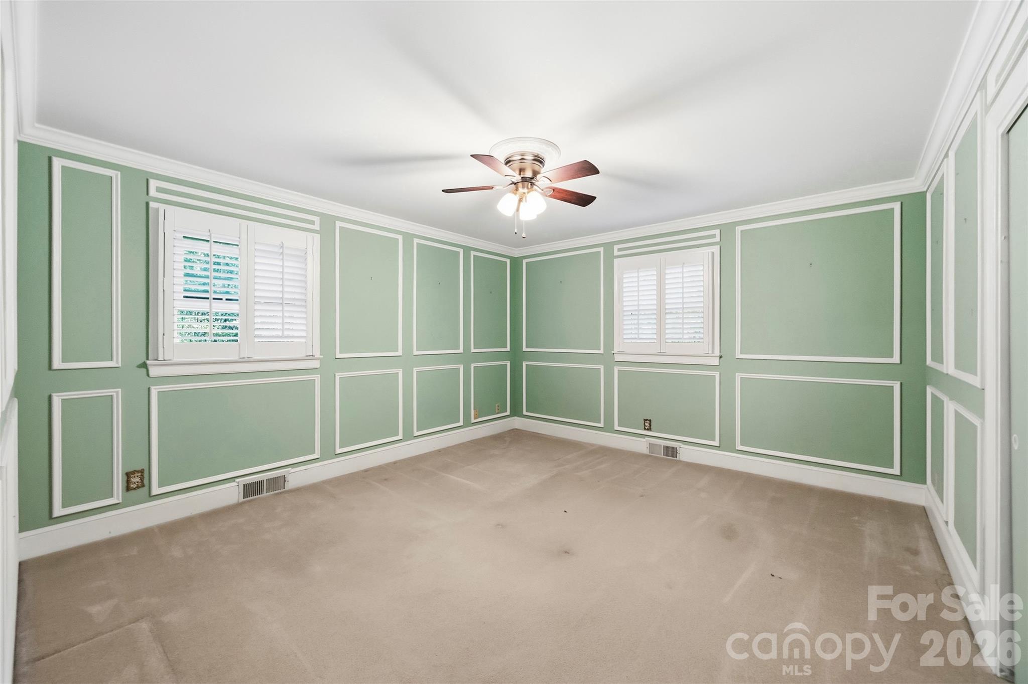 525 East Street Property Photo 19