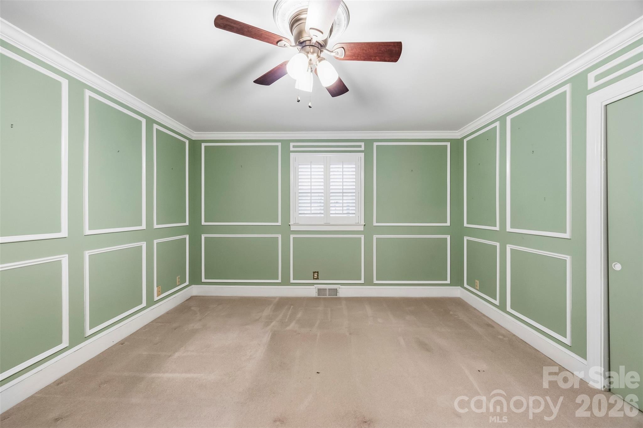 525 East Street Property Photo 20
