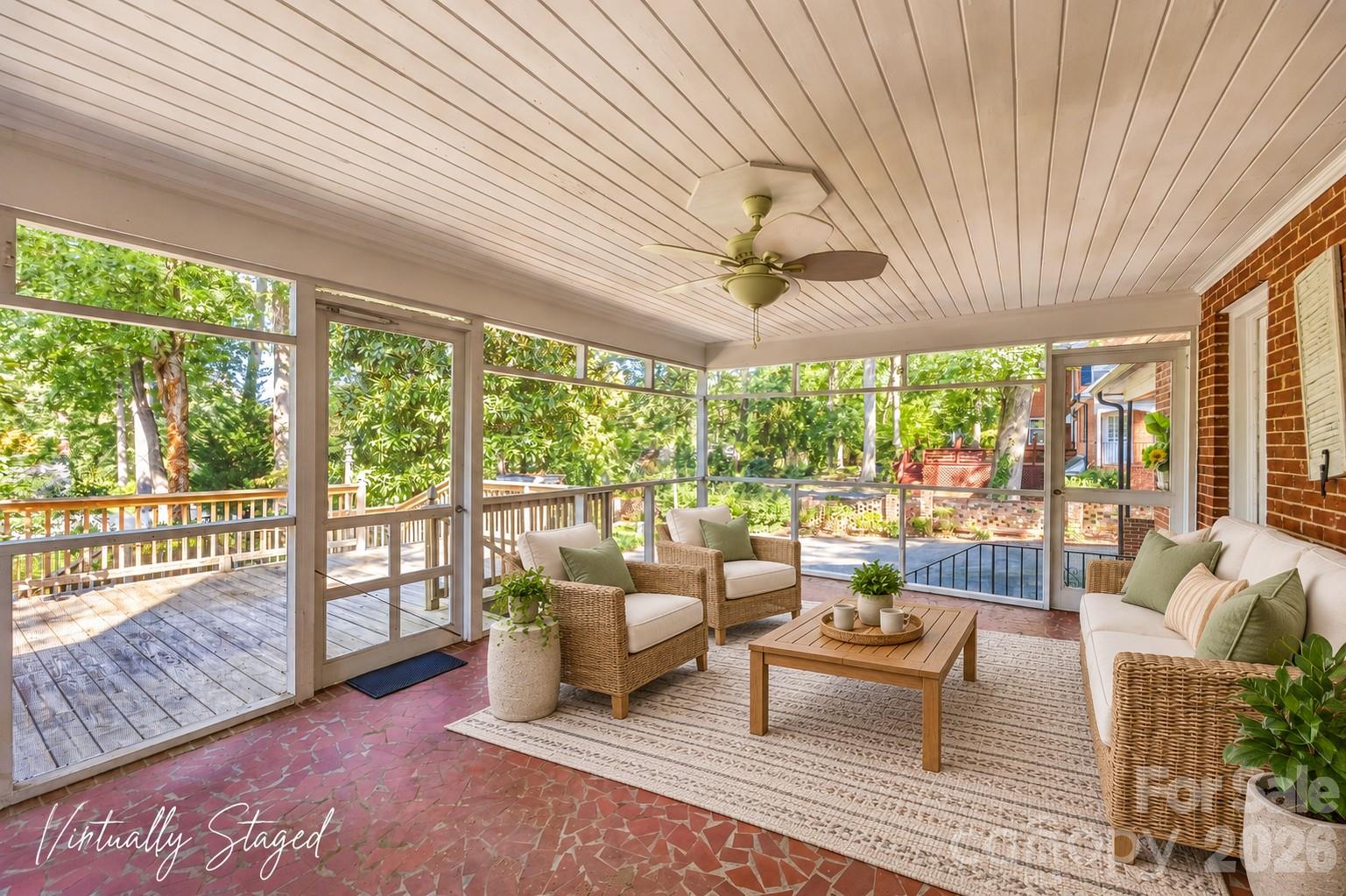 525 East Street Property Photo 35