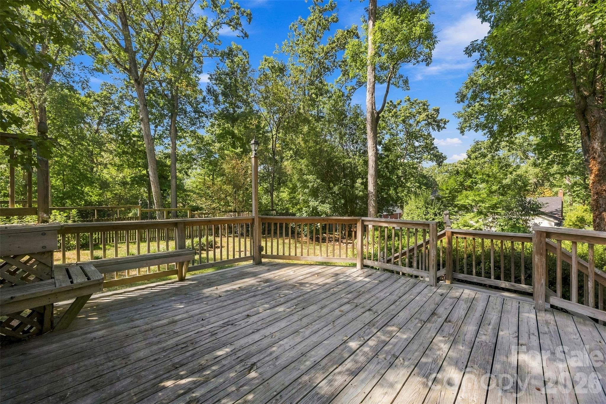 525 East Street Property Photo 37