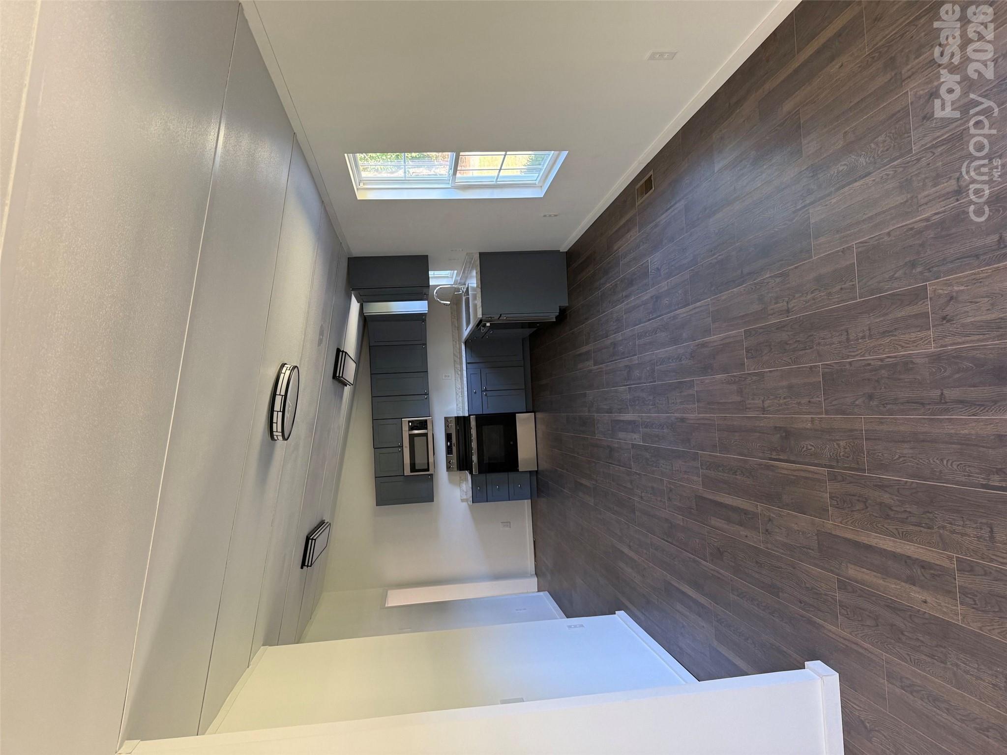 111 Rainbow Road Property Photo 6