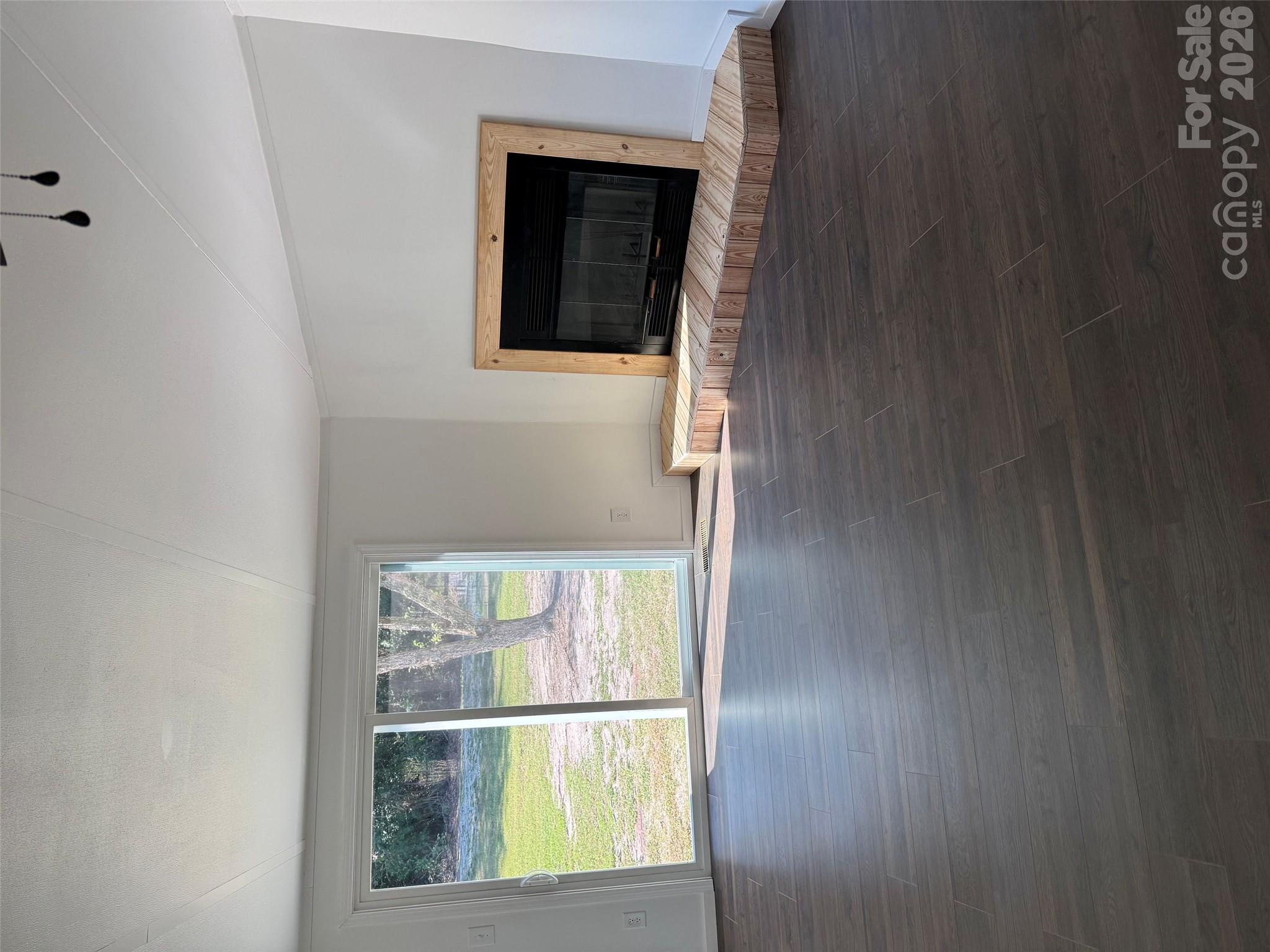 111 Rainbow Road Property Photo 8