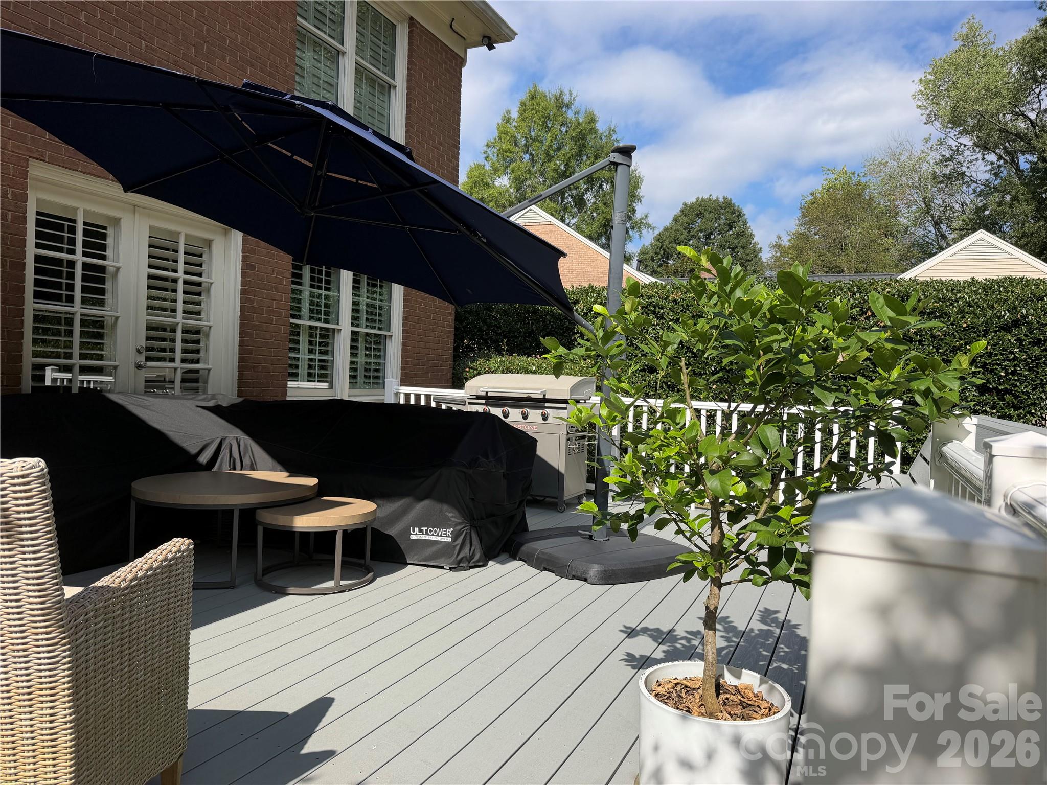 4533 Arborway Way Property Photo 8