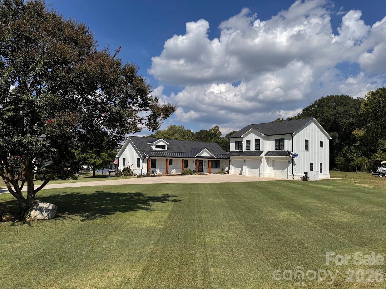 15800 Henry Lane Property Photo 1