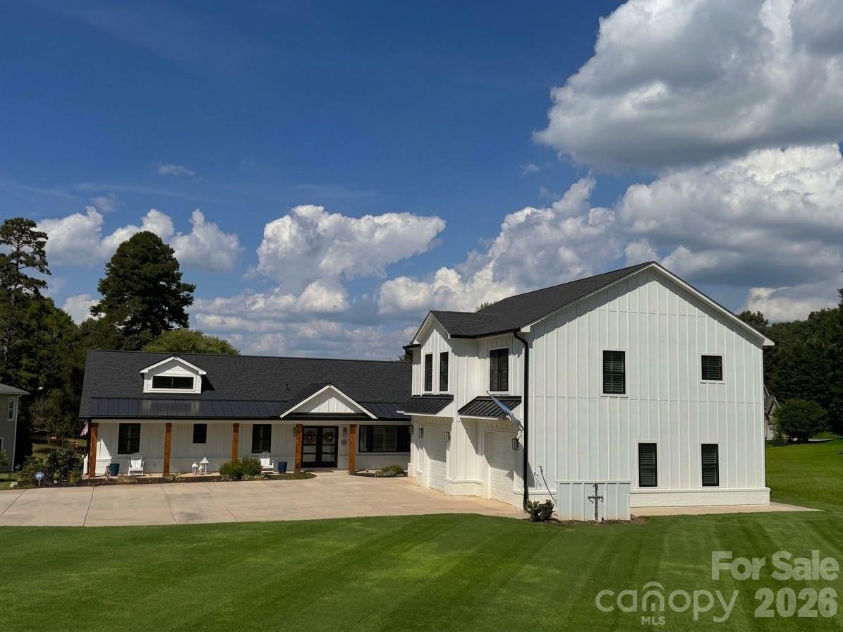 15800 Henry Lane Property Photo 31