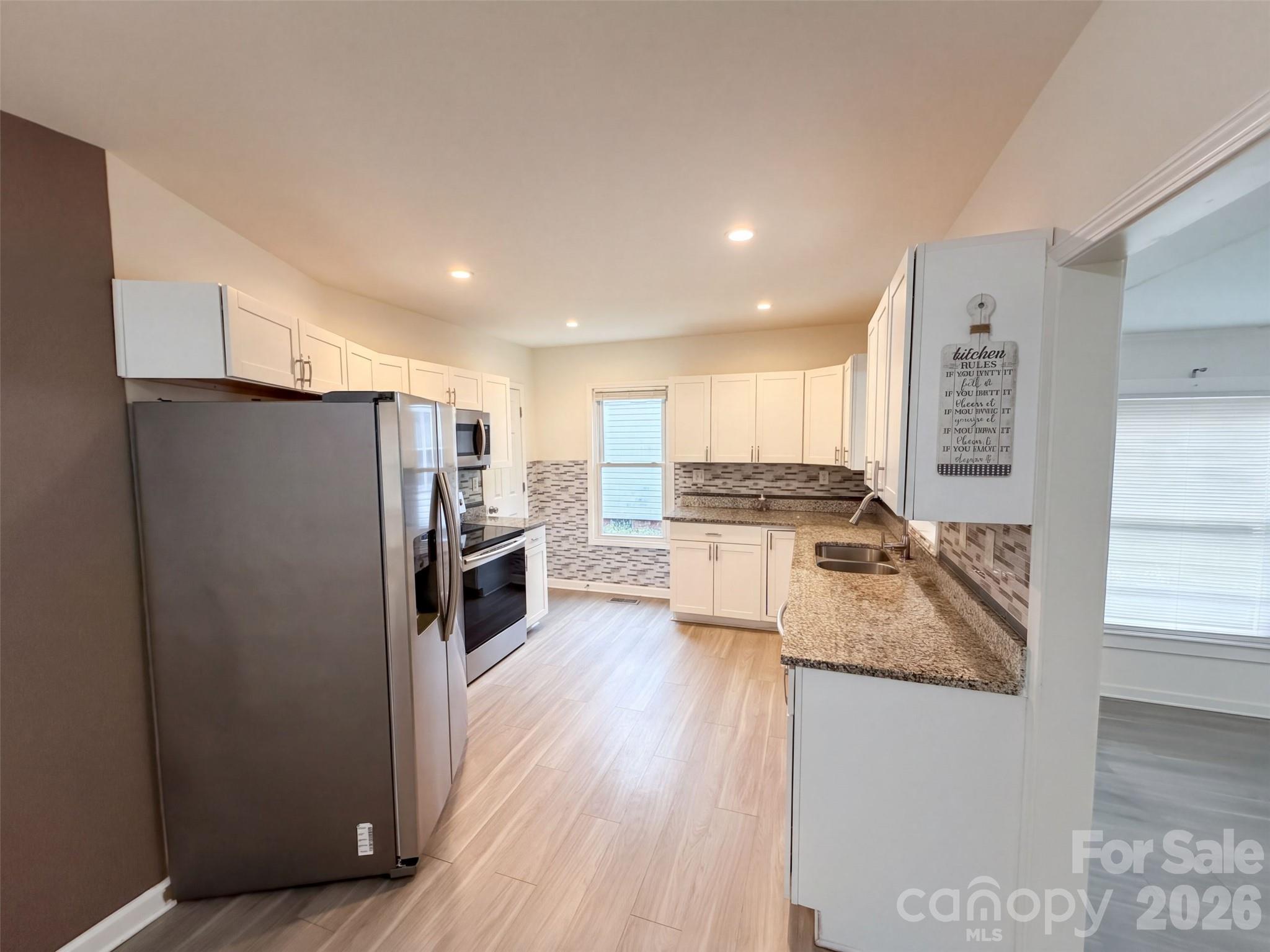 199 Vance Drive Property Photo 2