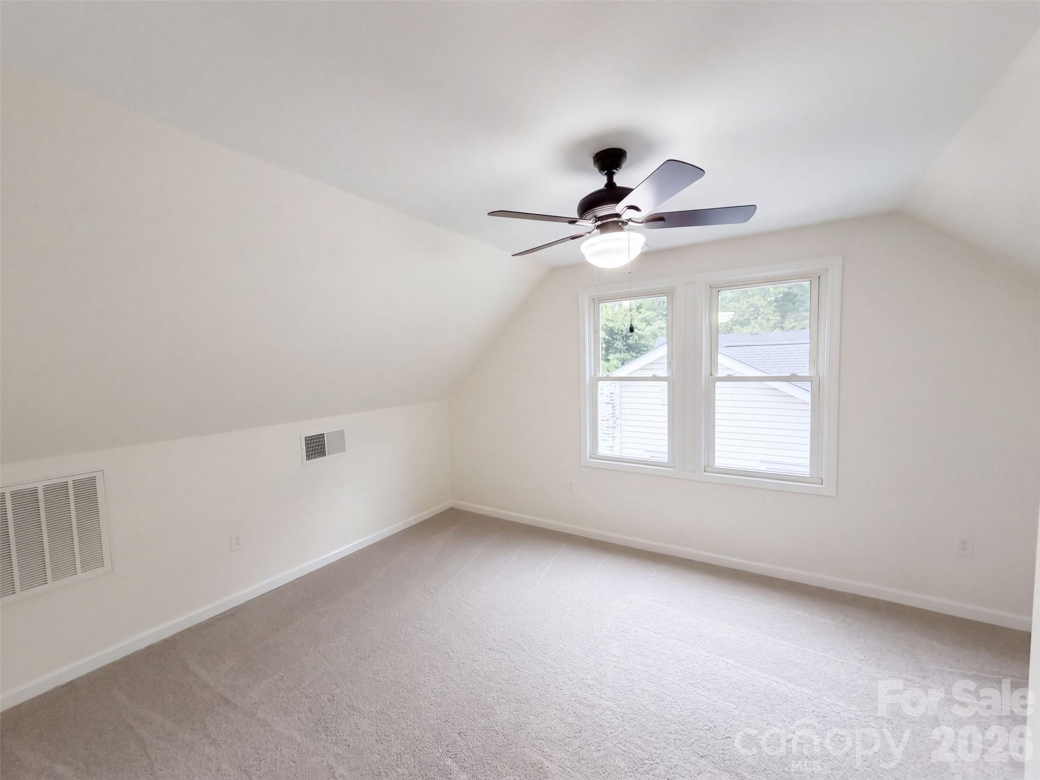 199 Vance Drive Property Photo 4