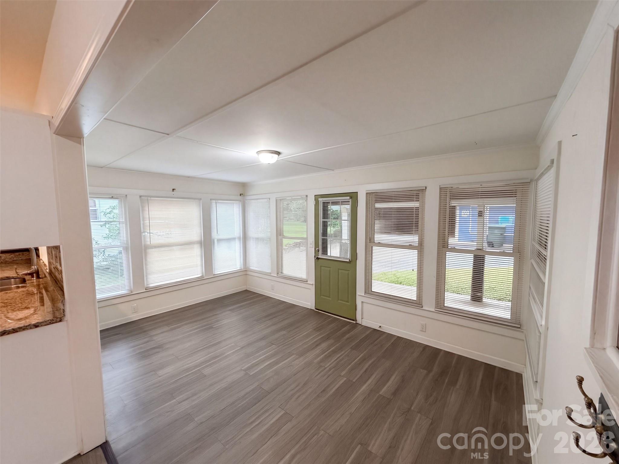 199 Vance Drive Property Photo 10