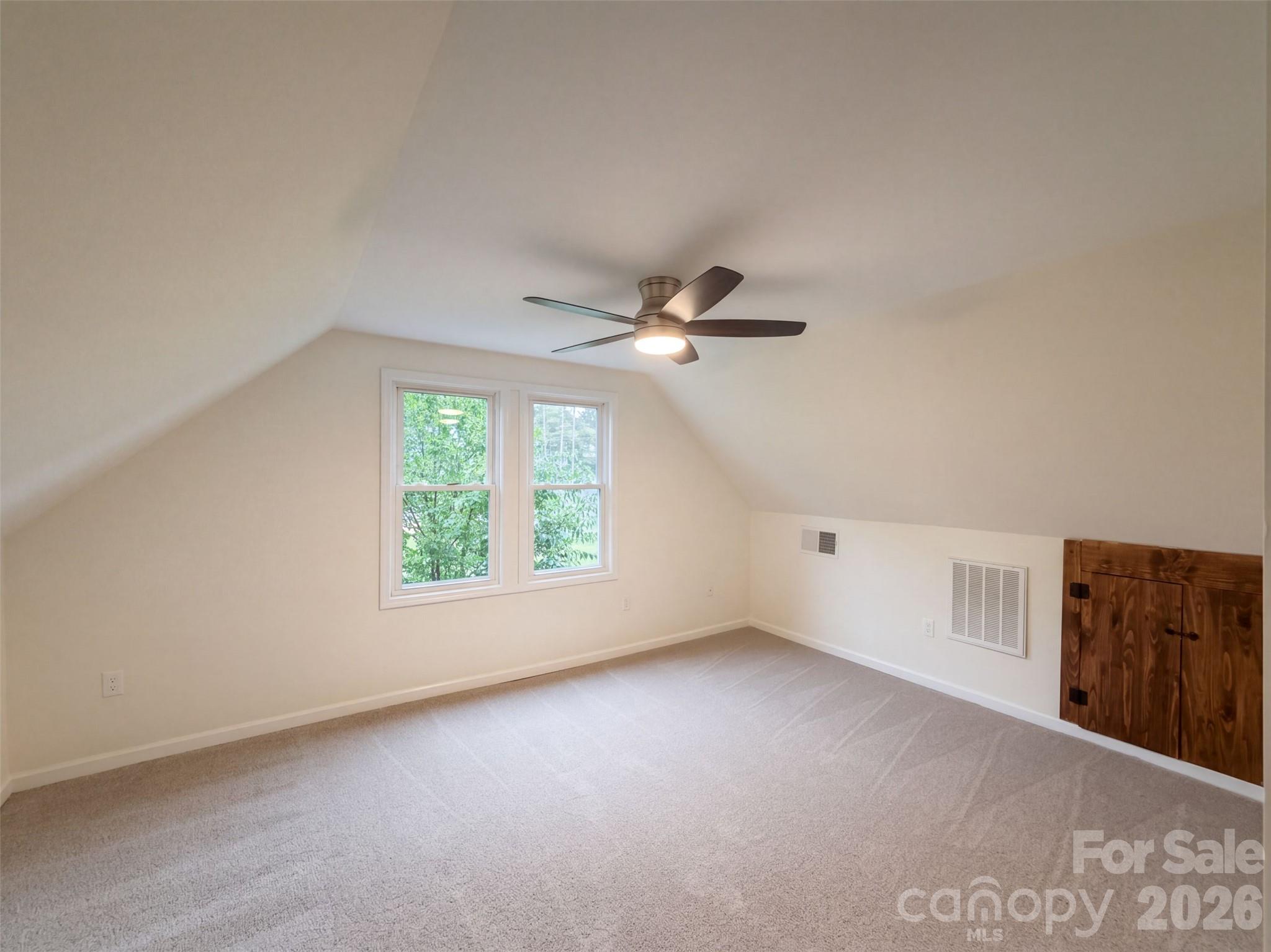 199 Vance Drive Property Photo 13