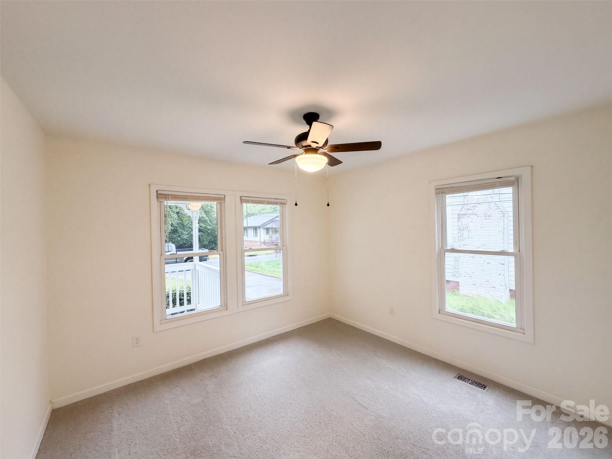 199 Vance Drive Property Photo 16
