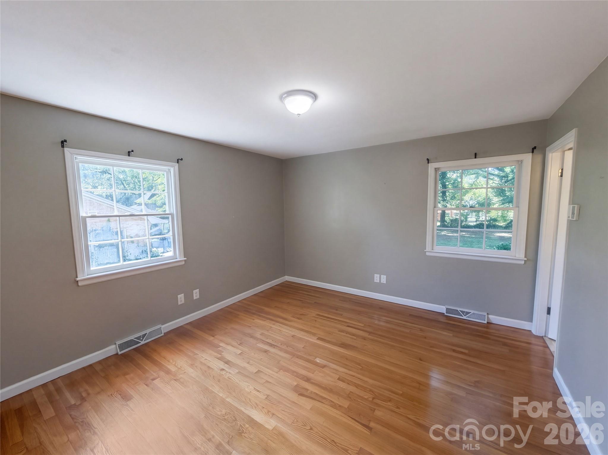 3309 Gardner Park Drive Property Photo 9
