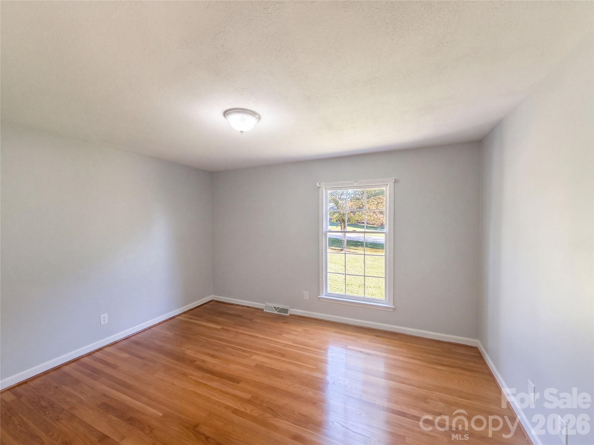 3309 Gardner Park Drive Property Photo 13