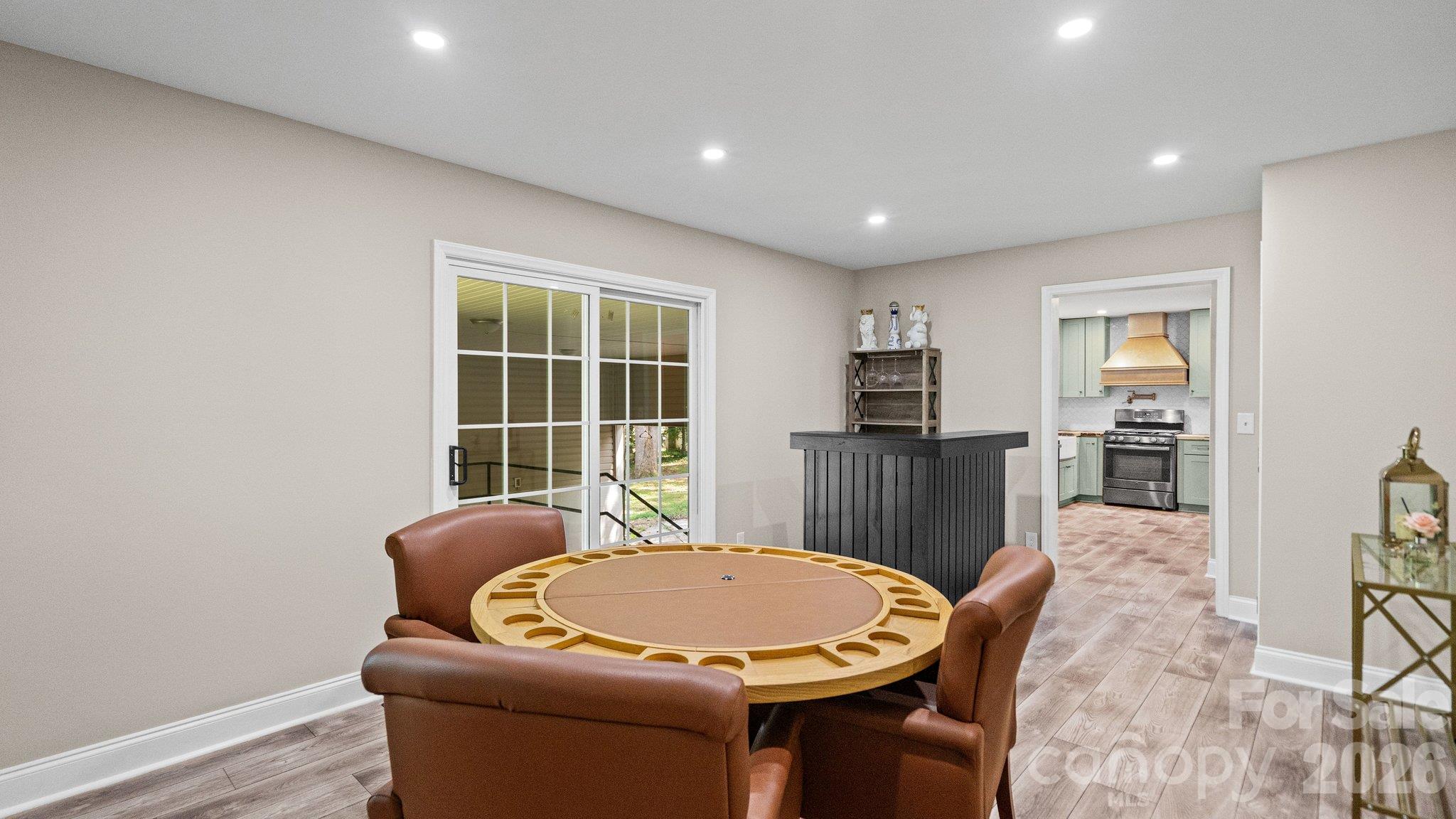 7823 Elwood Drive Property Photo 7