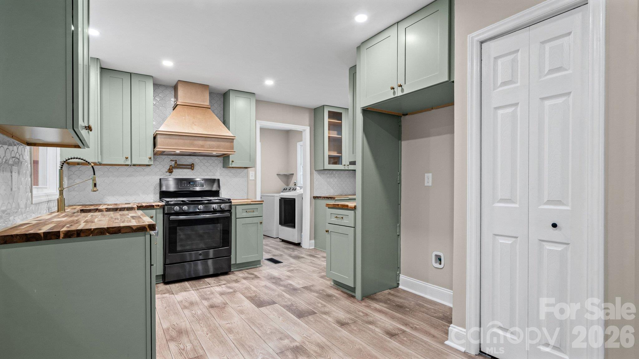 7823 Elwood Drive Property Photo 12