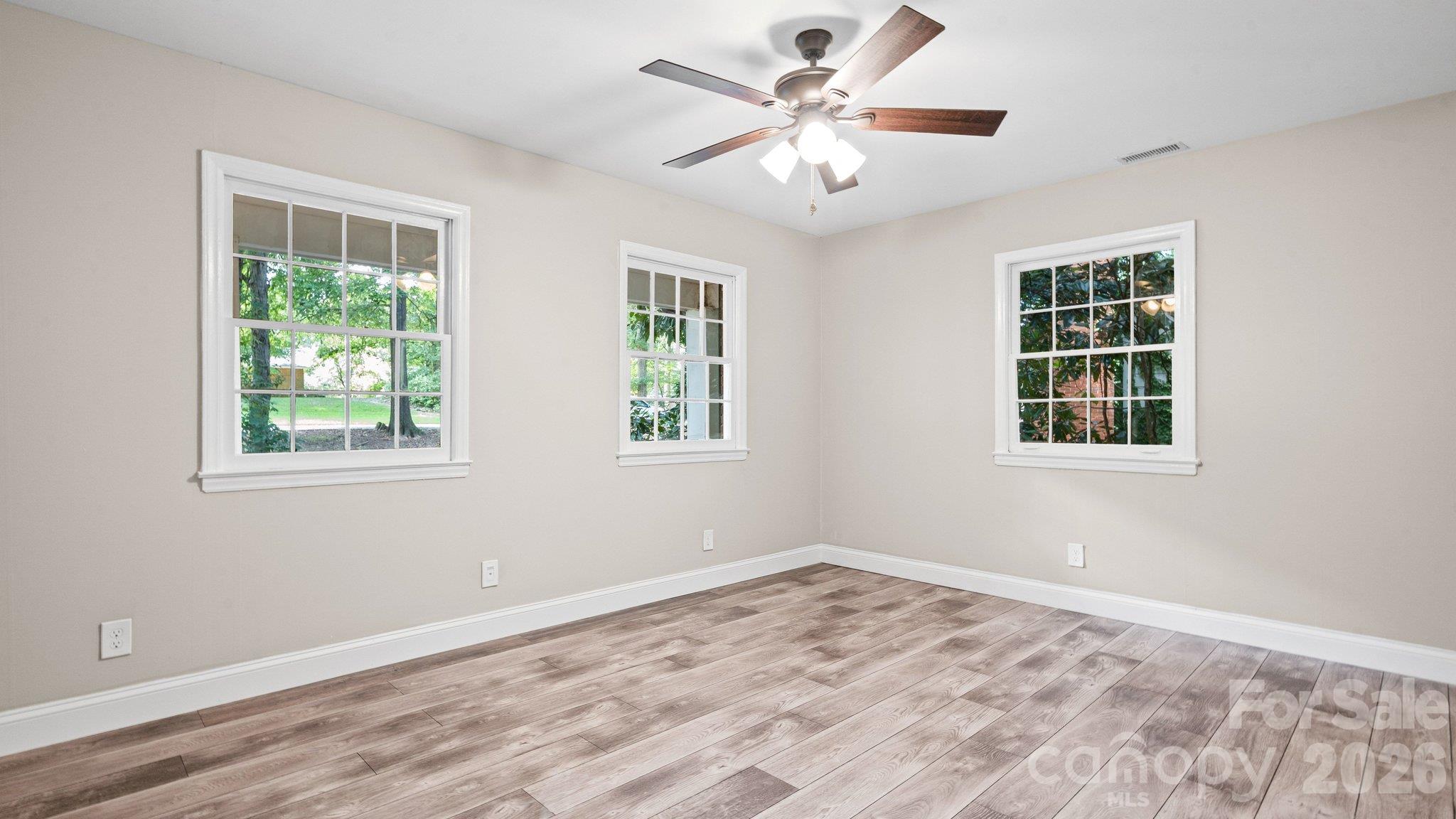 7823 Elwood Drive Property Photo 20