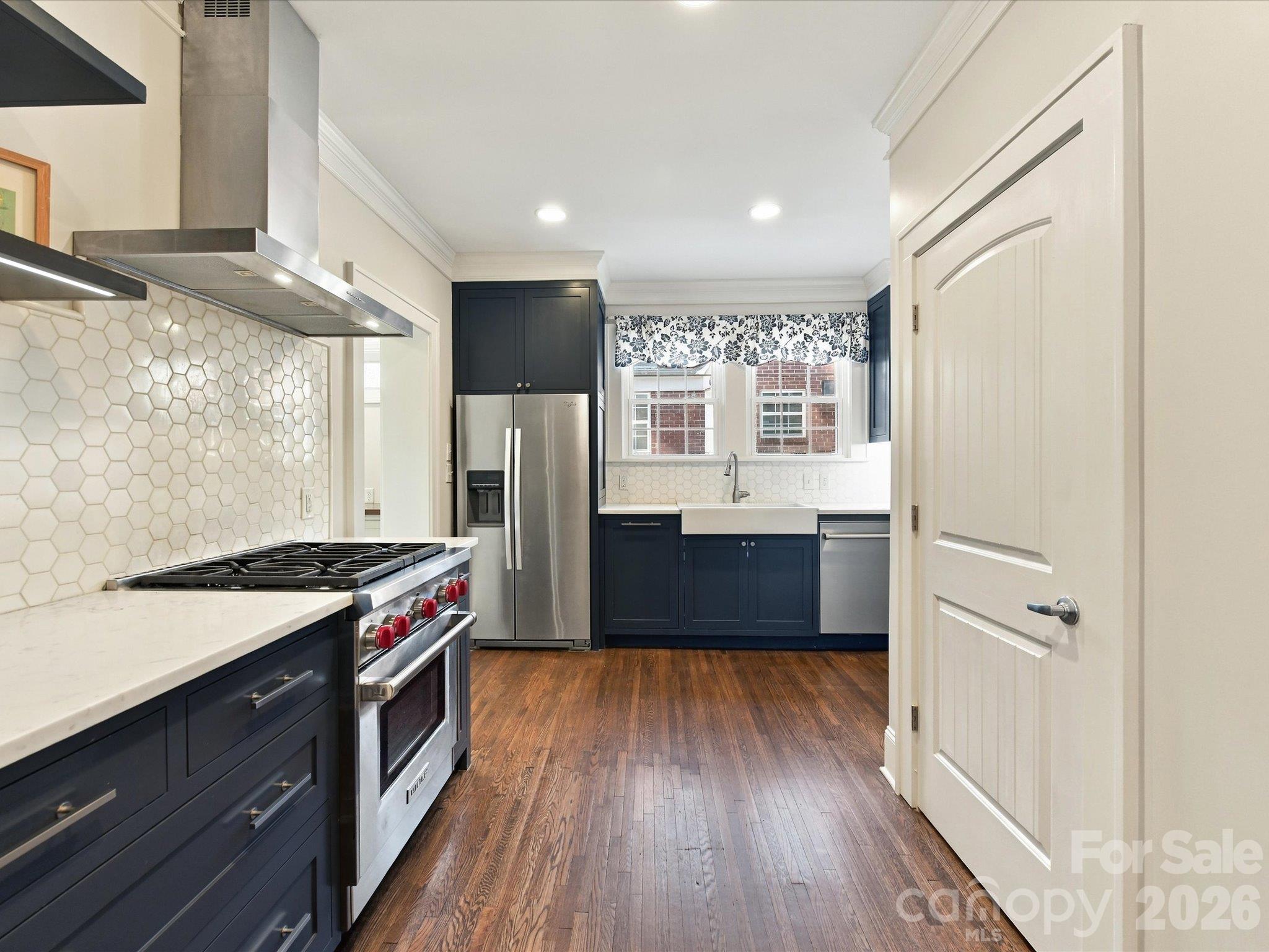 2522 7th Street 6 Property Photo 5