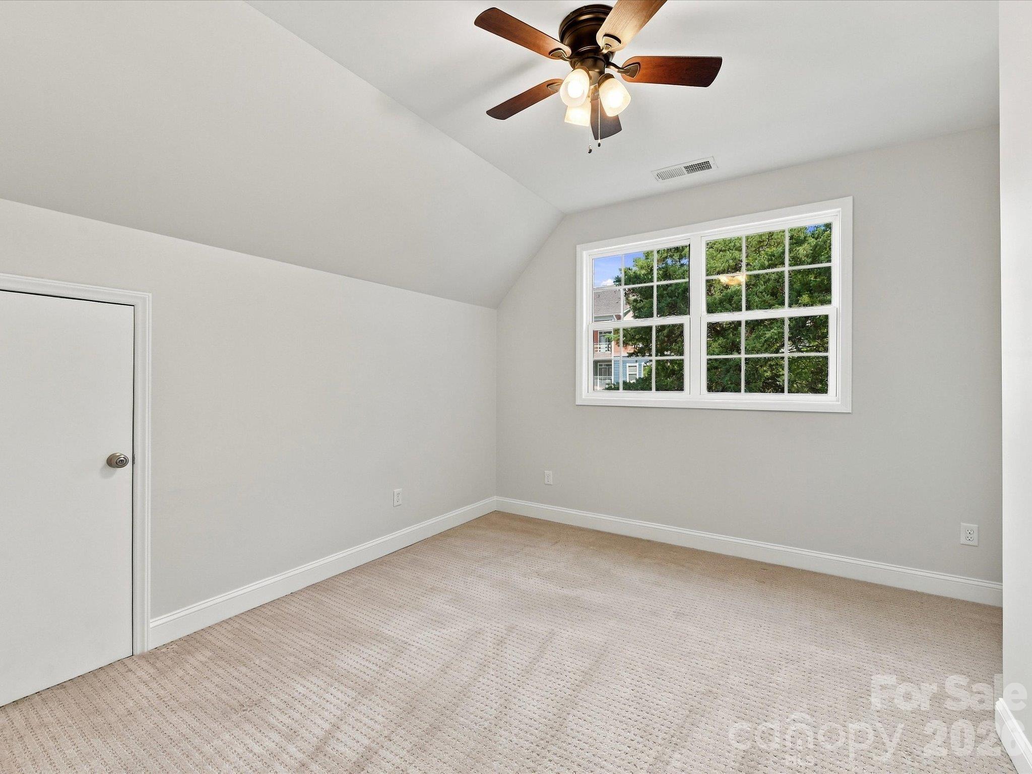2522 7th Street 6 Property Photo 21