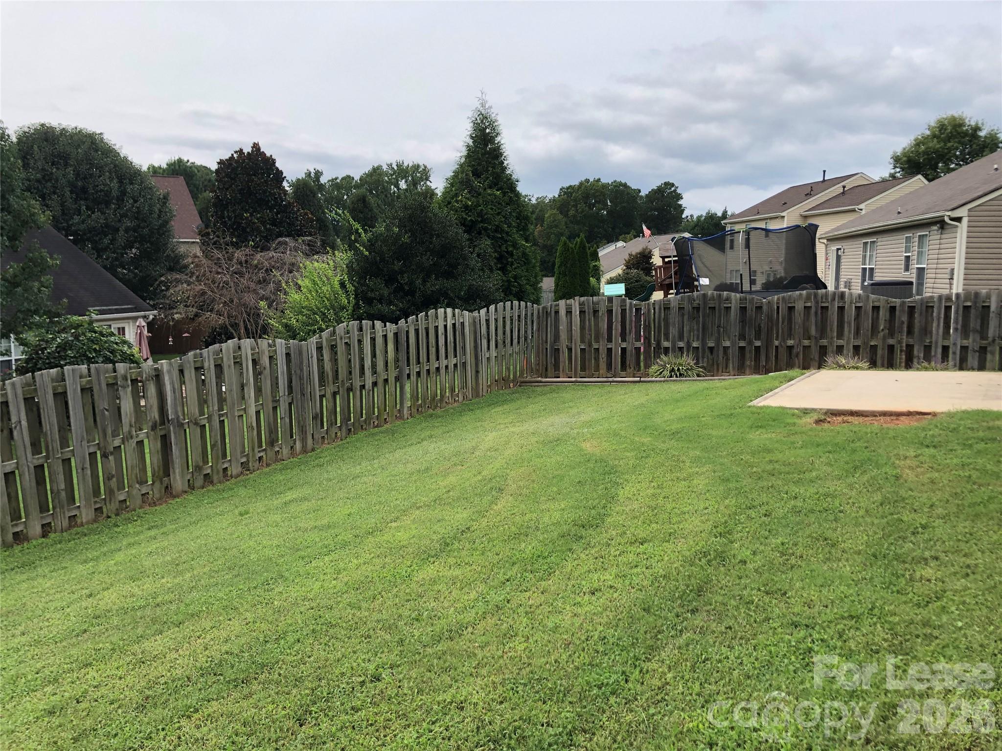 127 Golden Valley Drive Property Photo 2
