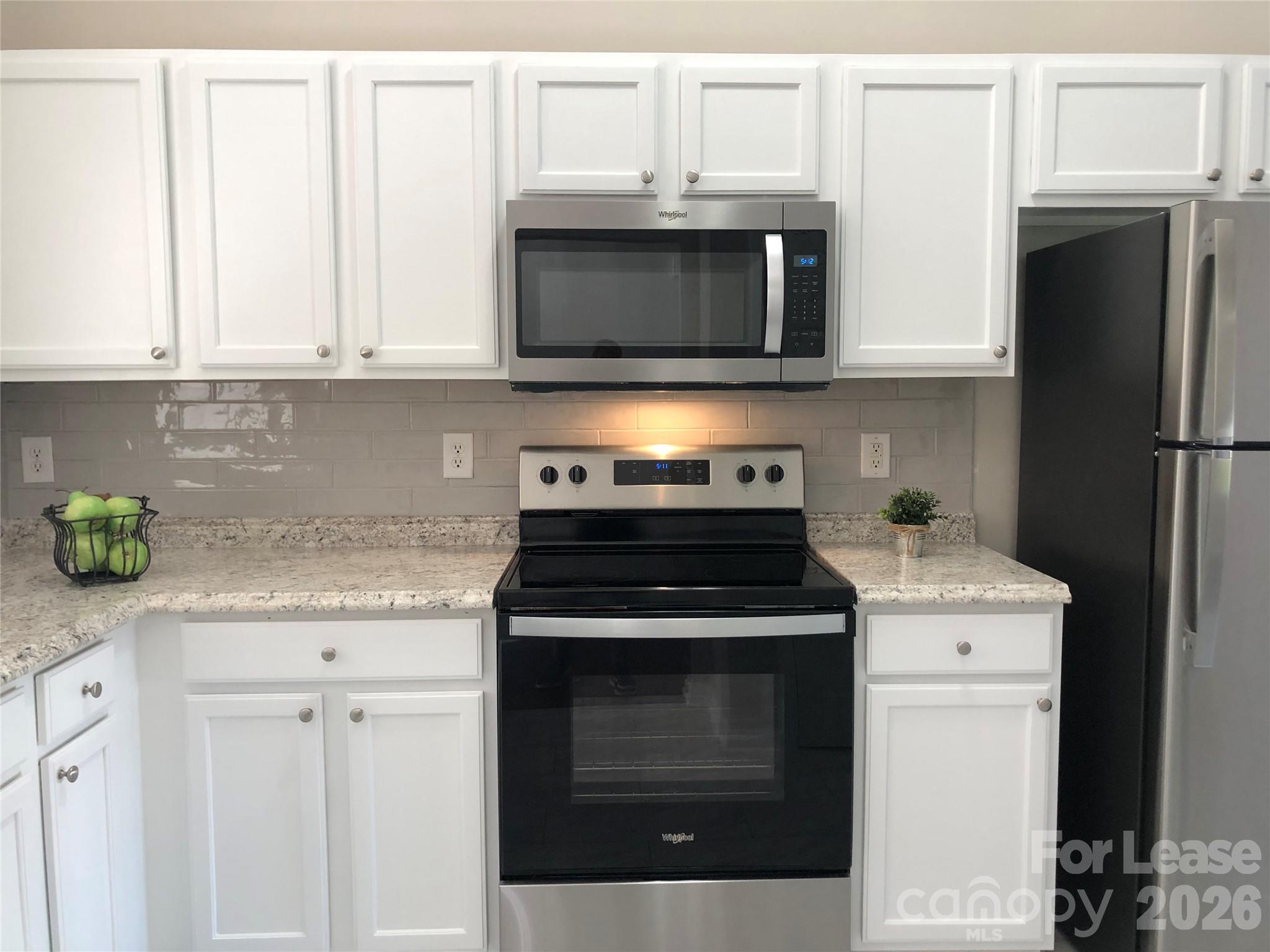 127 Golden Valley Drive Property Photo 3