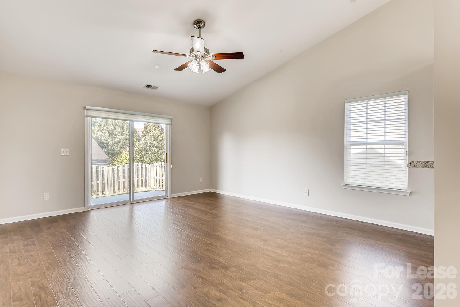 127 Golden Valley Drive Property Photo 7
