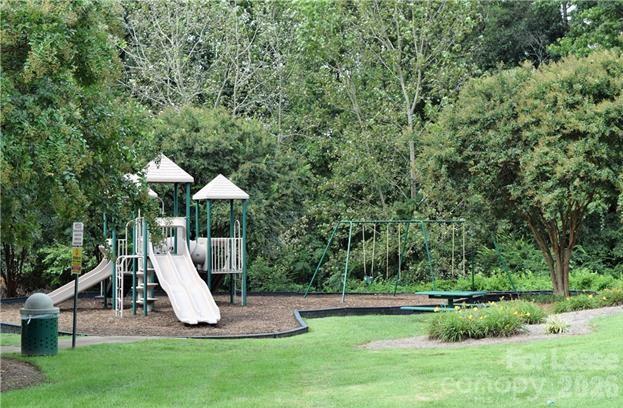 127 Golden Valley Drive Property Photo 17