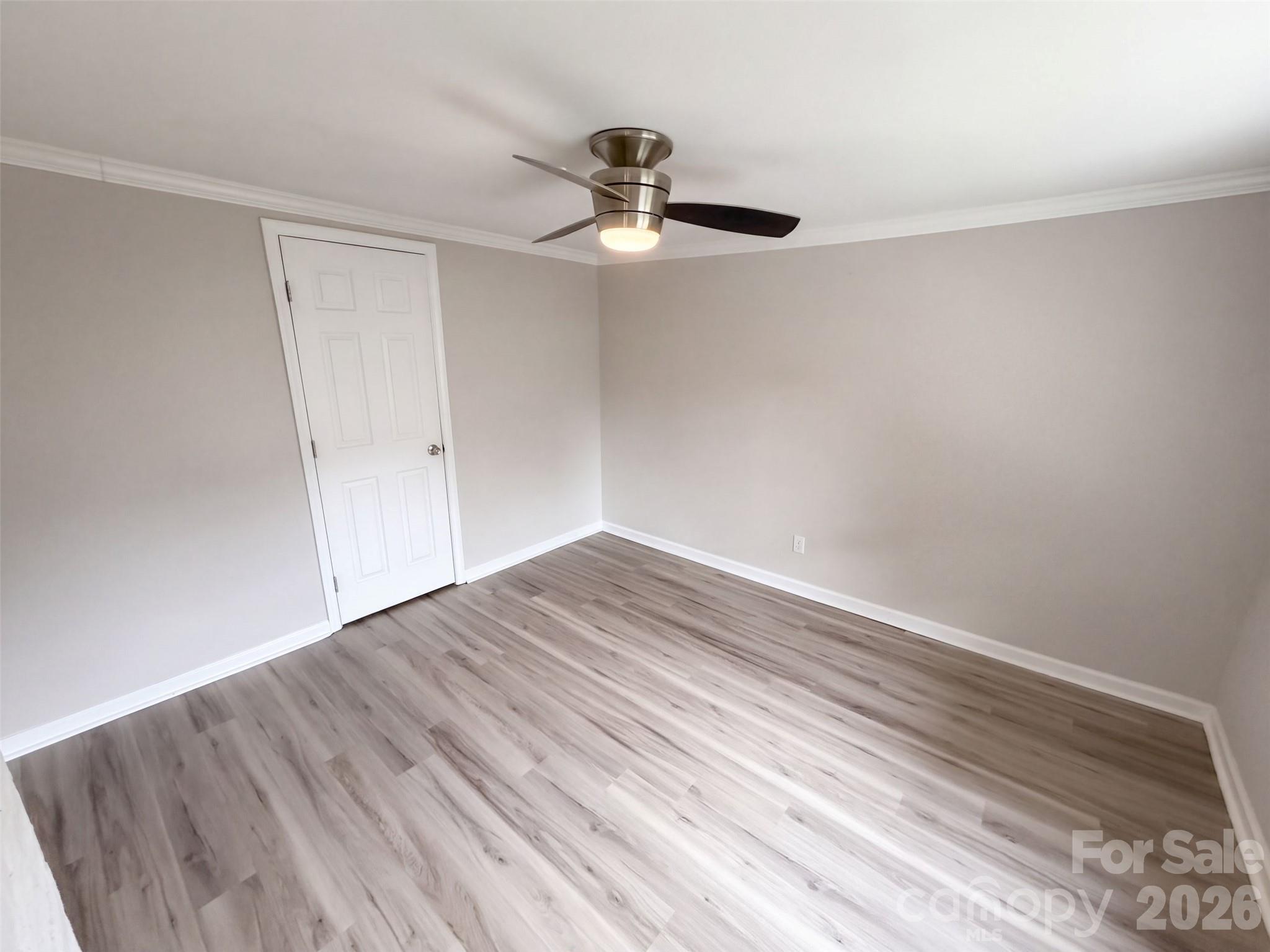 103 Southside Circle Property Photo 4