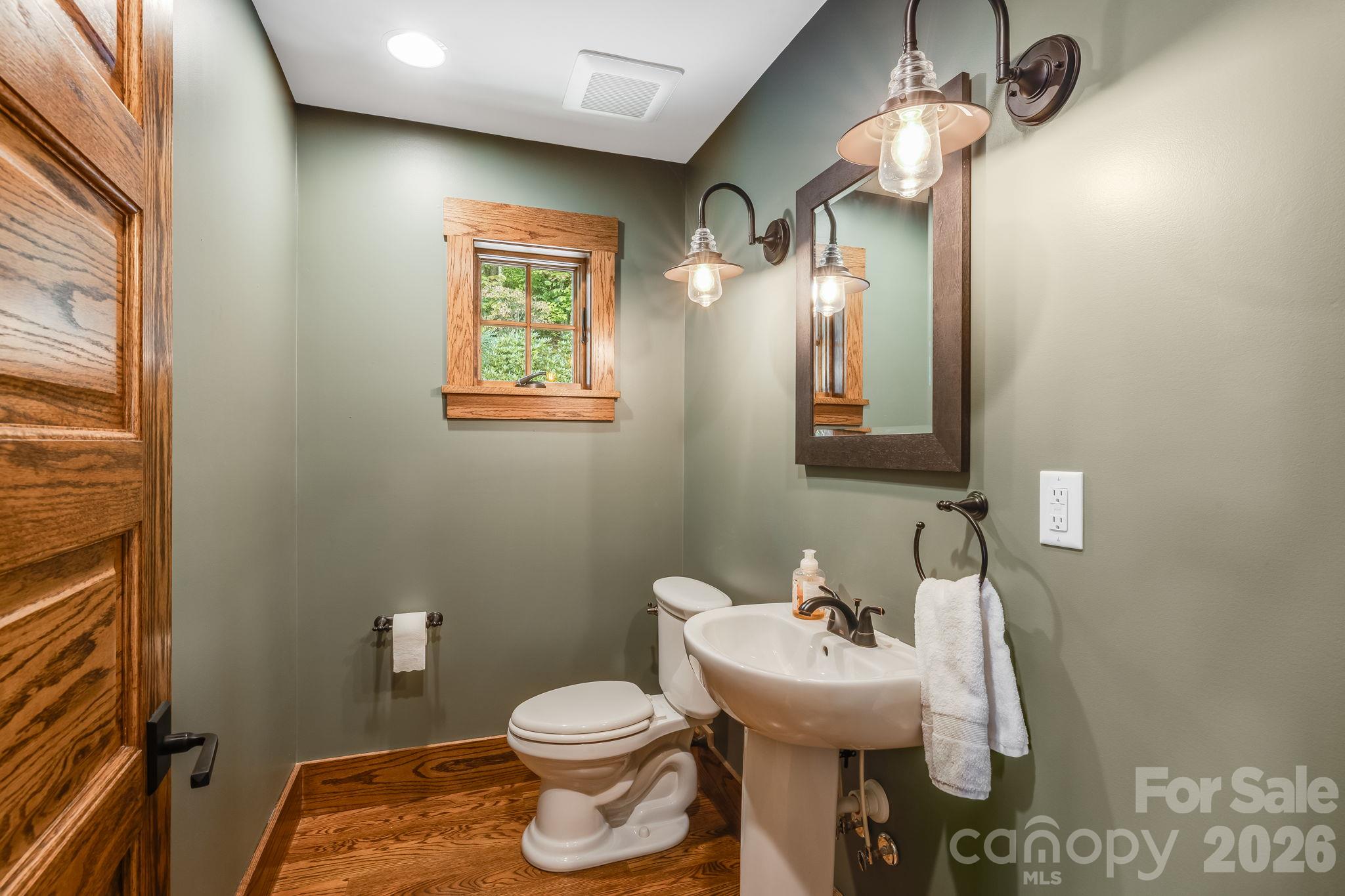 61 Ridgeline Way 68 Property Photo 23