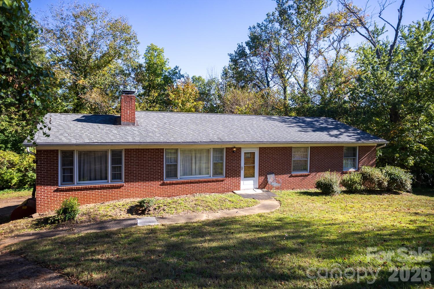 8 Governors Court Property Photo 1