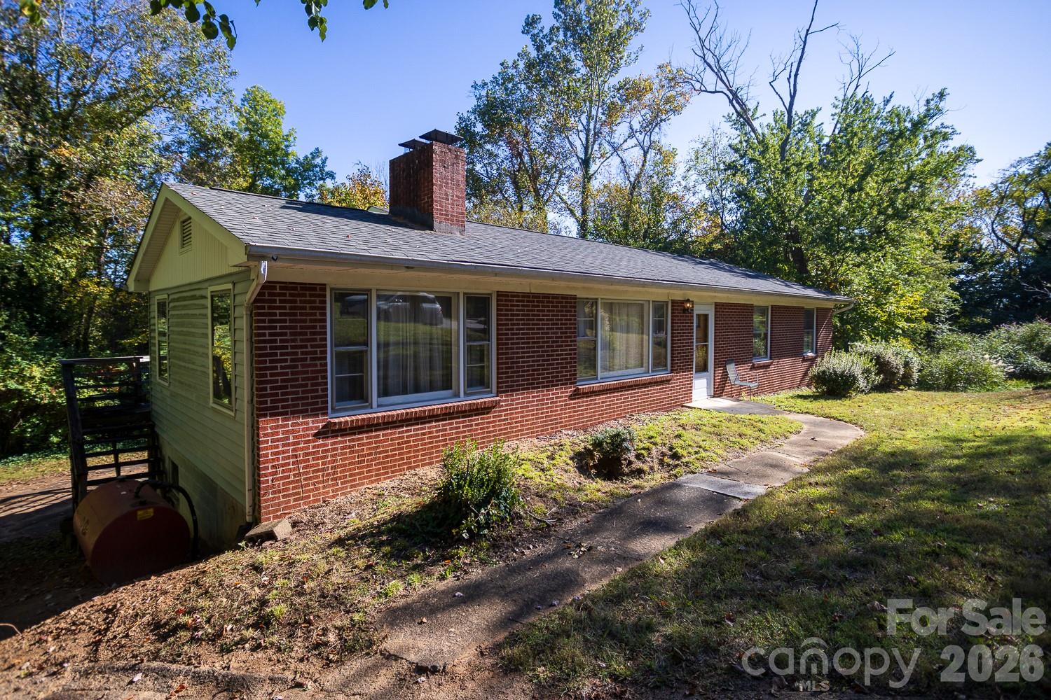 8 Governors Court Property Photo 2