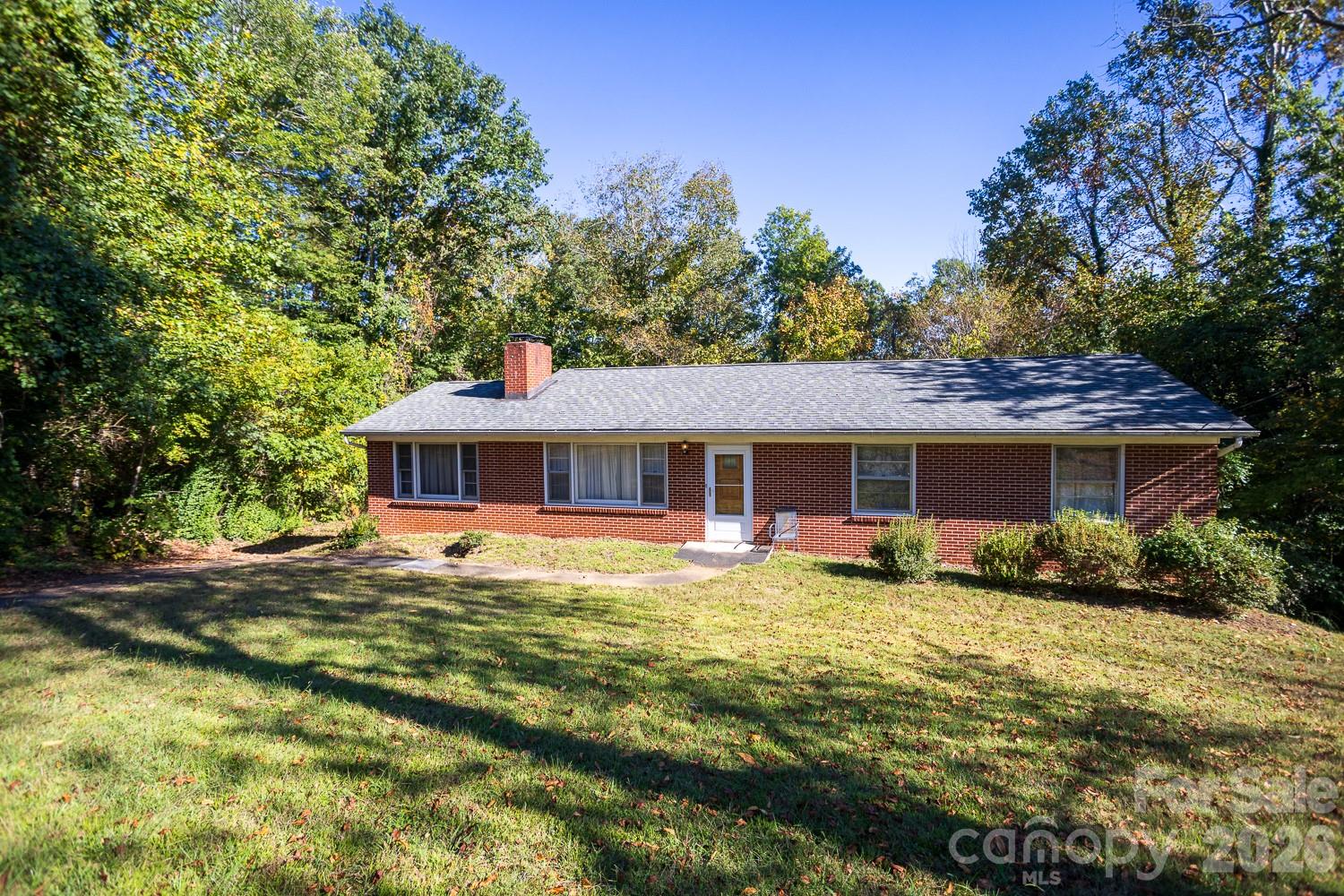 8 Governors Court Property Photo 4