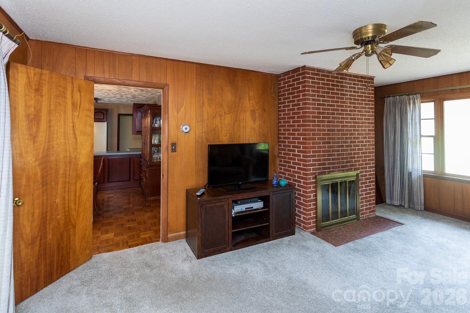 8 Governors Court Property Photo 17