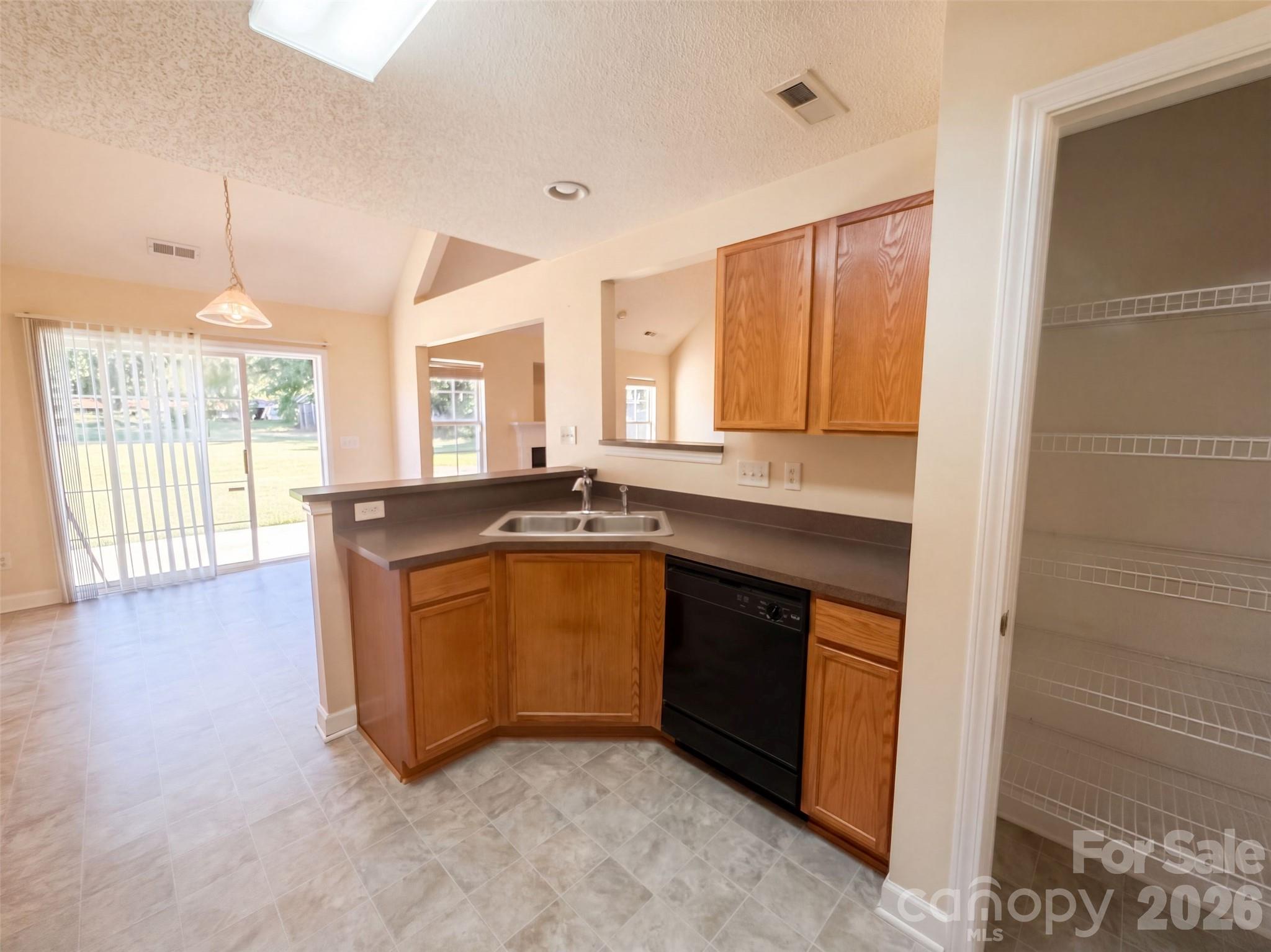 2749 Ramble Wood Court Property Photo 7