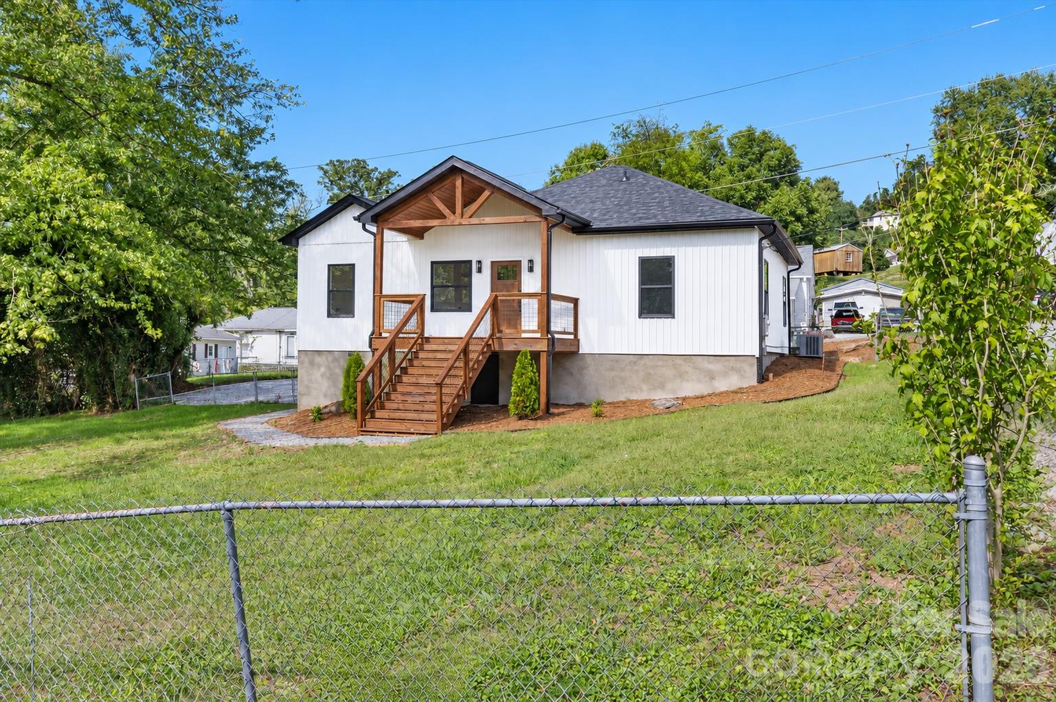 45 Gladden Street Property Photo 3