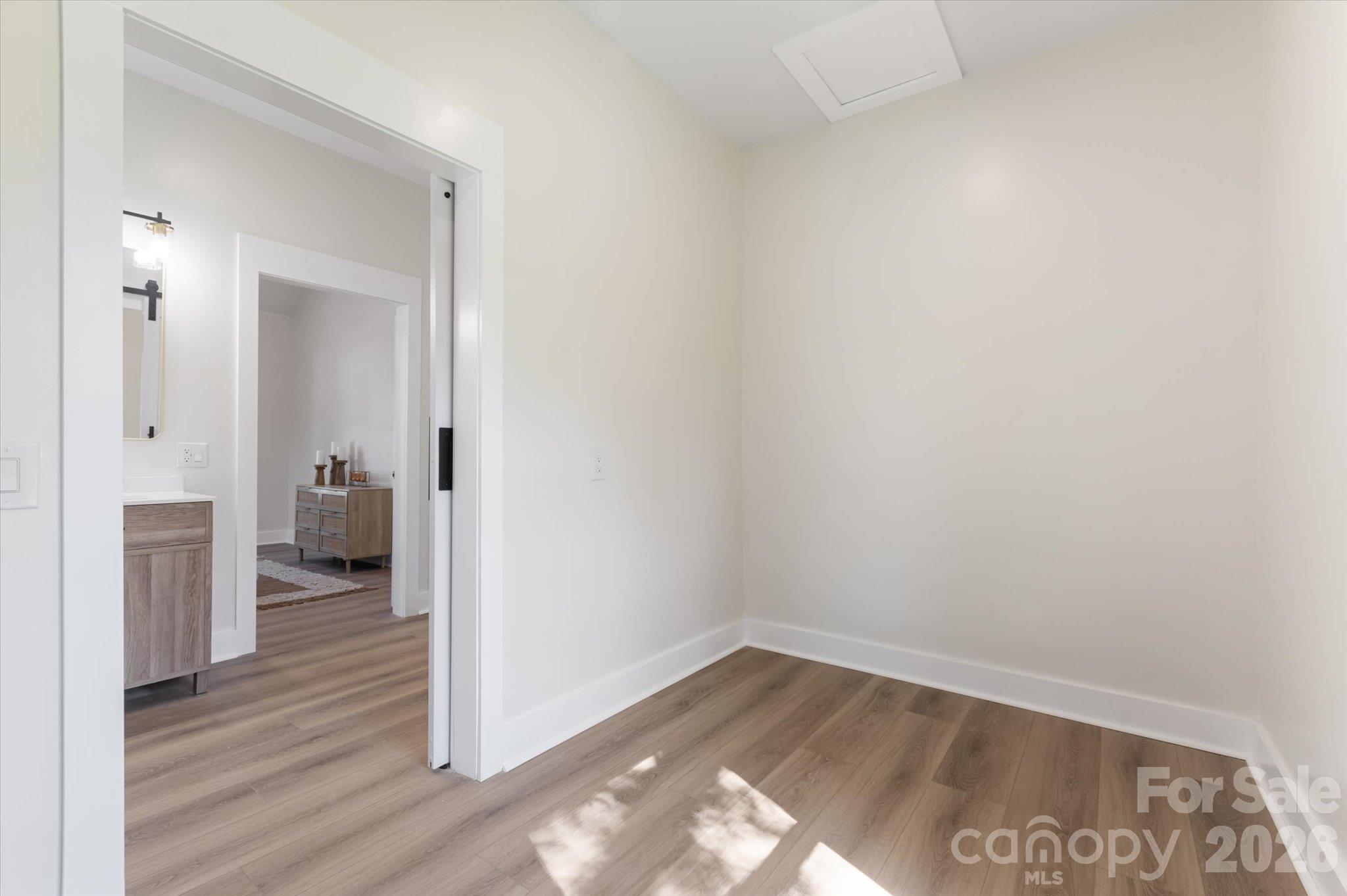 45 Gladden Street Property Photo 32