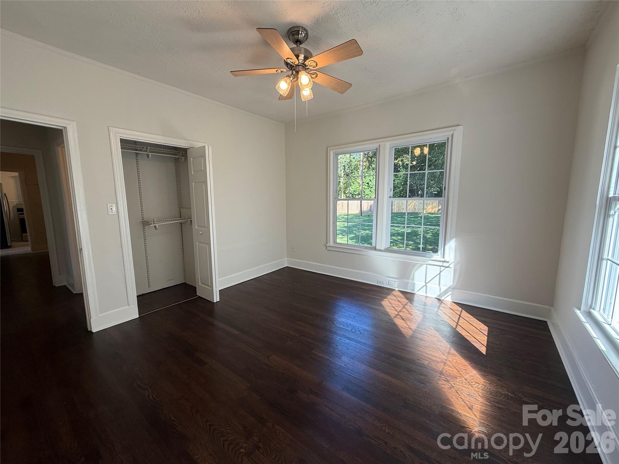 208 Pressly Street Property Photo 4