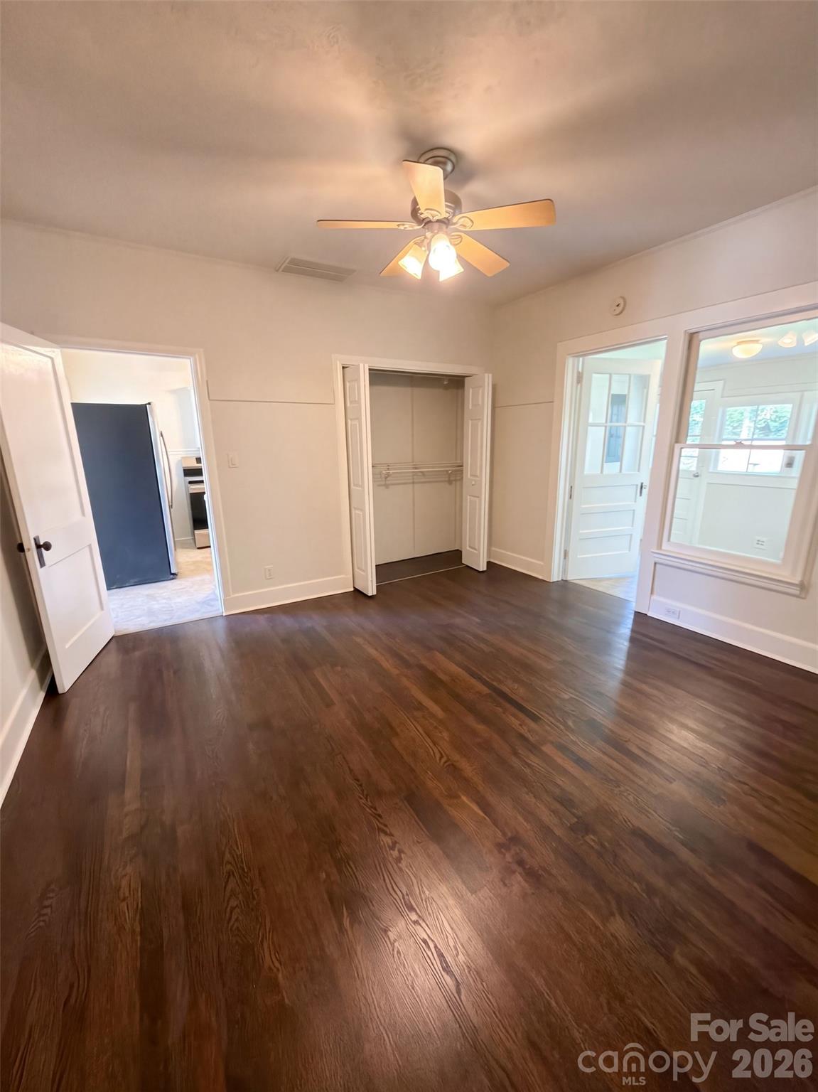 208 Pressly Street Property Photo 9