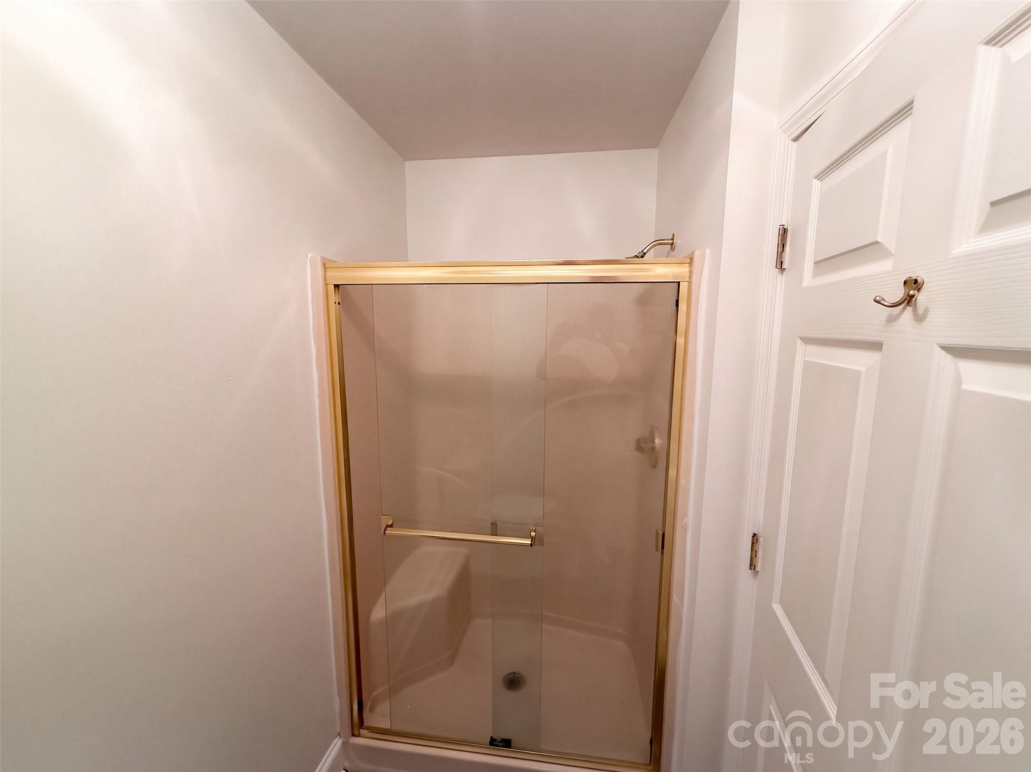 5406 Club View Drive Property Photo 11