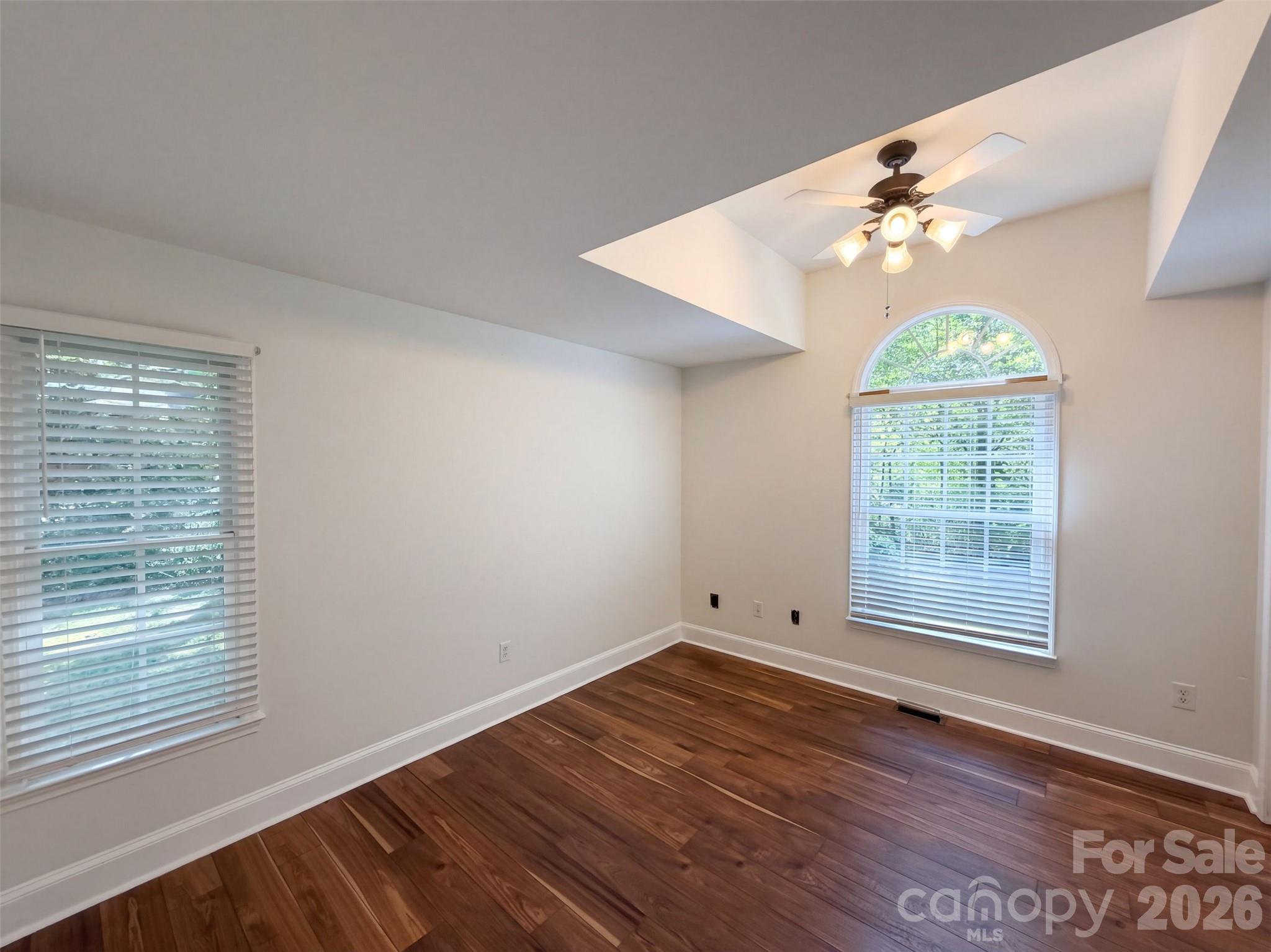 5406 Club View Drive Property Photo 13