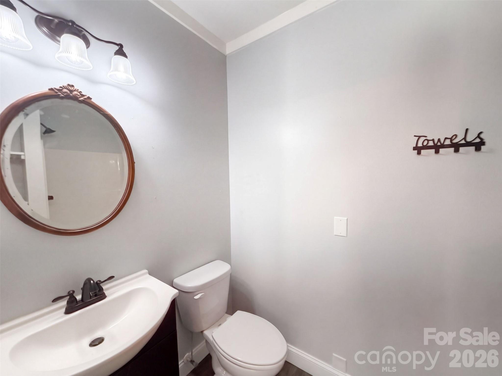5406 Club View Drive Property Photo 16