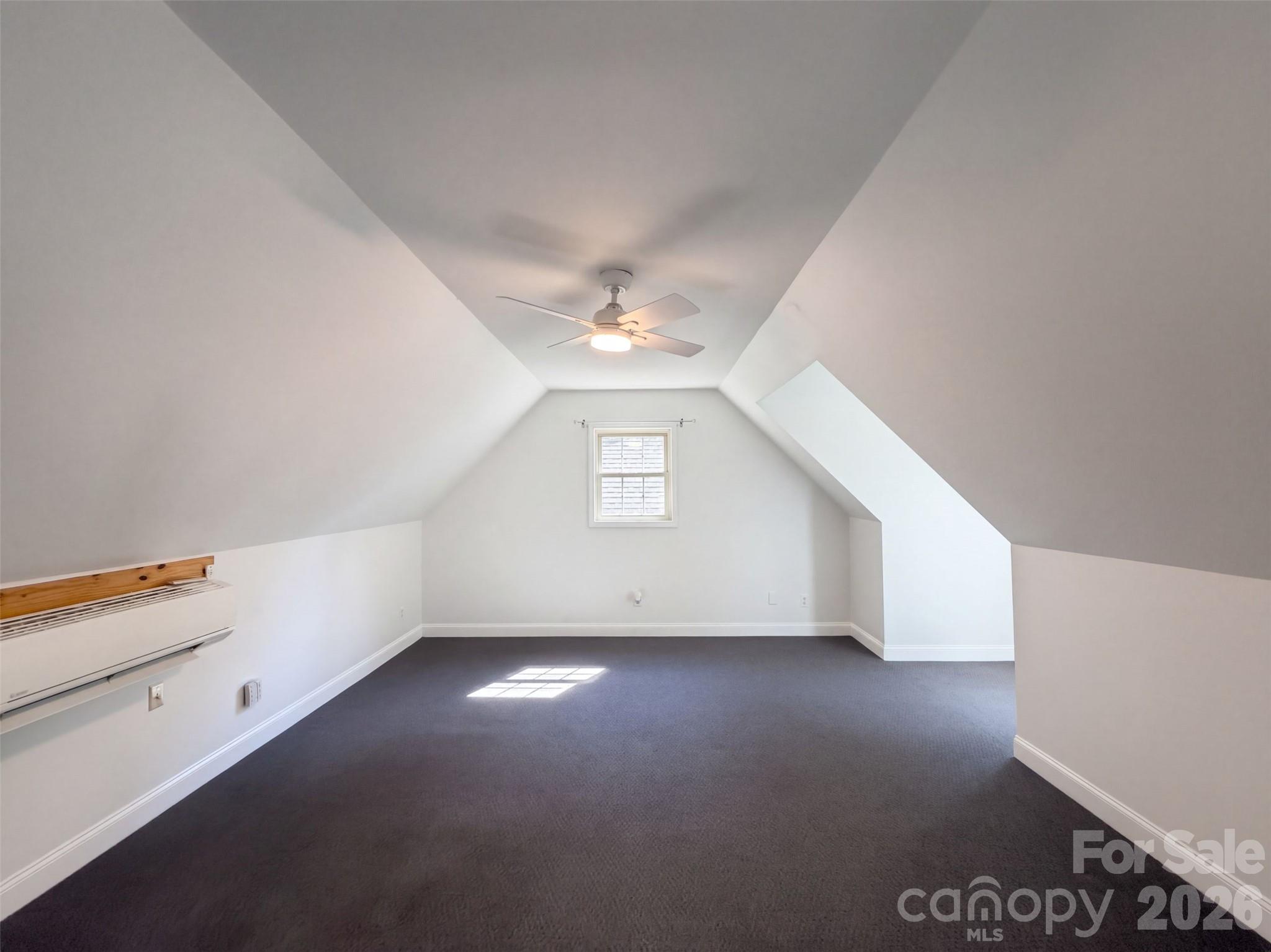 5406 Club View Drive Property Photo 17