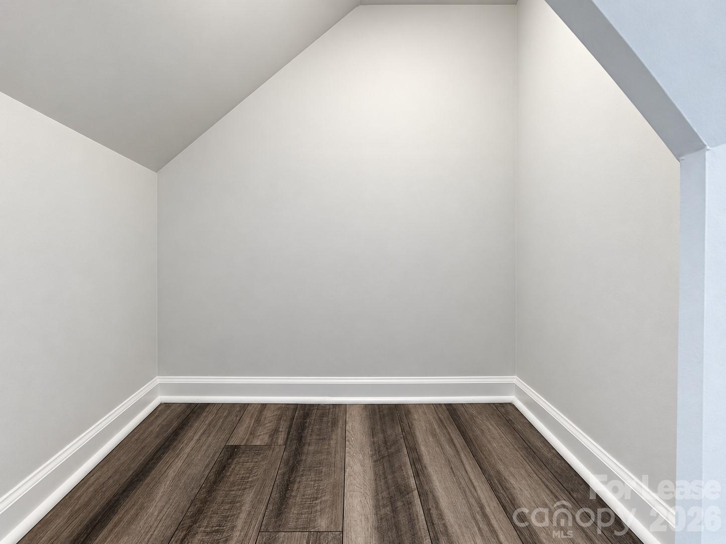 6528 Harlech Street Property Photo 6