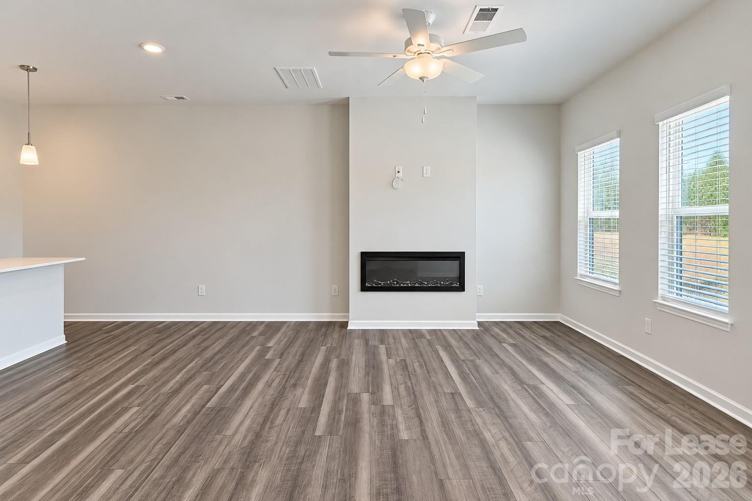 6528 Harlech Street Property Photo 8